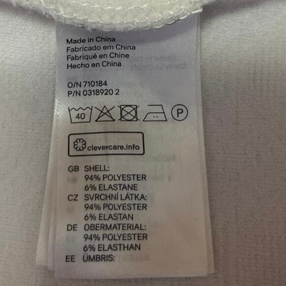 Divided by H&M White Knit Chevron Textured Mock Neck T Shirt Blouse Top Size M - Picture 4 of 4